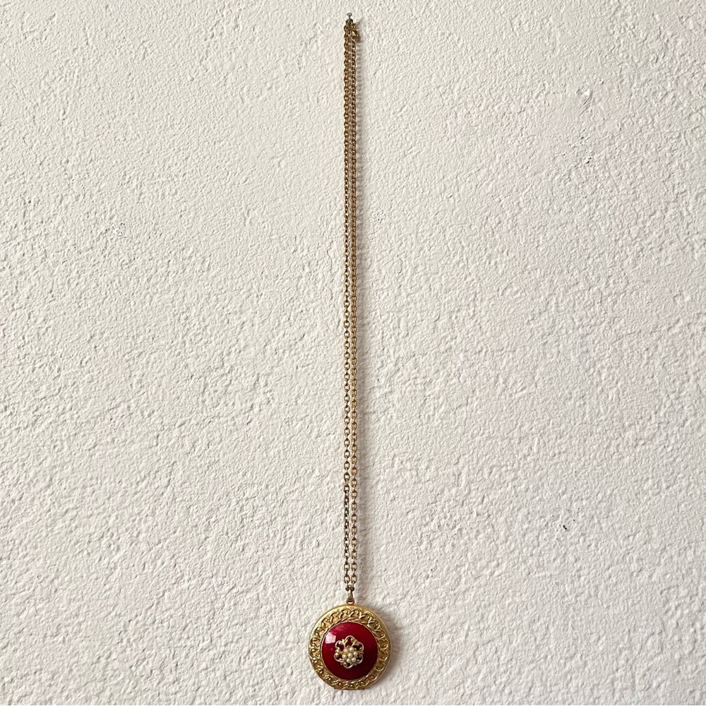 Vintage Guilloche Locket Necklace Gold Tone Red Enamel and Pearl Detail - Picture 15 of 15